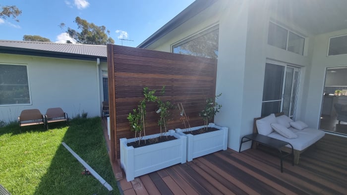 Timber decking and privacy screen for a Canberra home