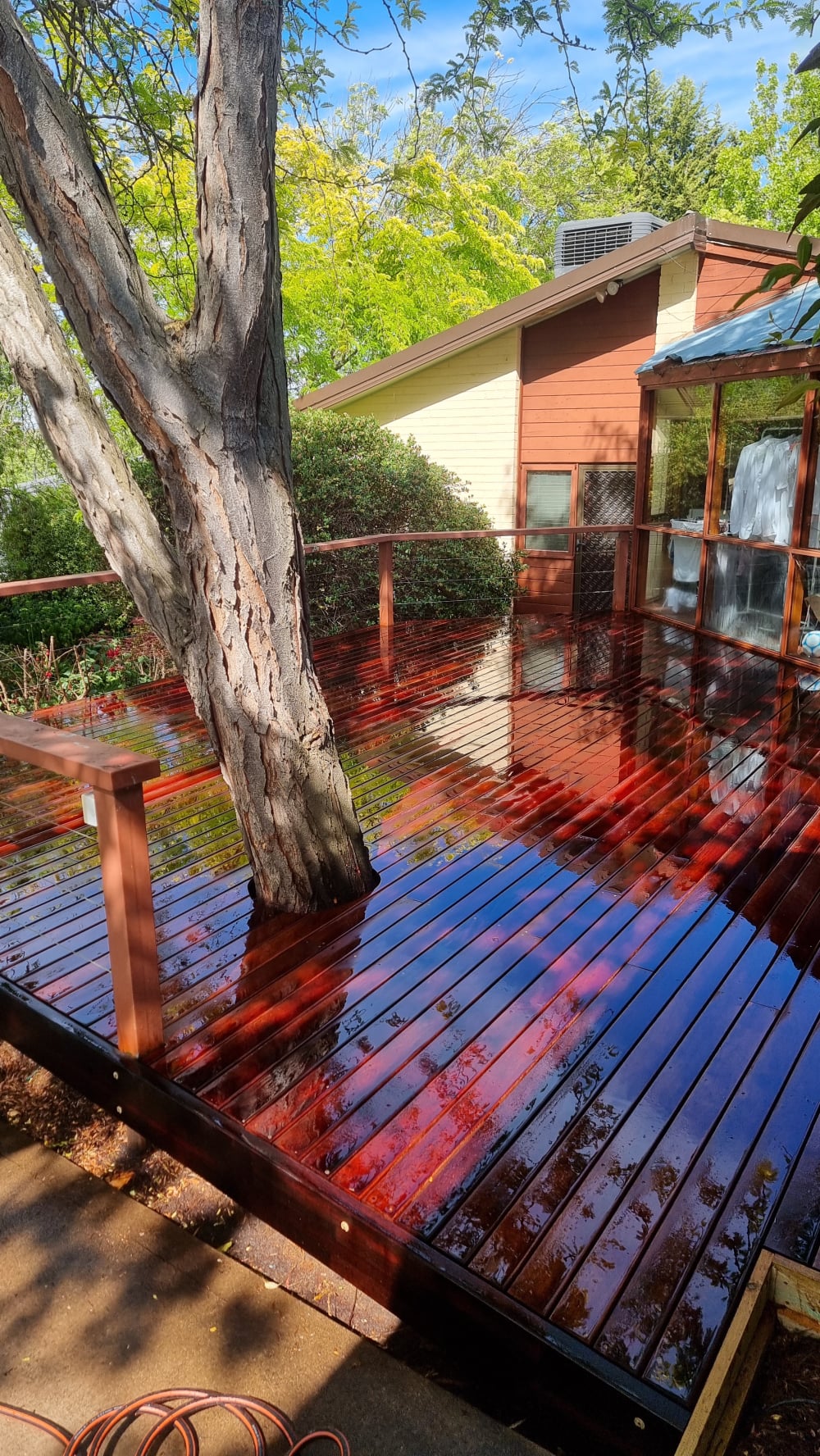 Hardwood deck with cable balustrade and outdoor entertaining area in Canberra